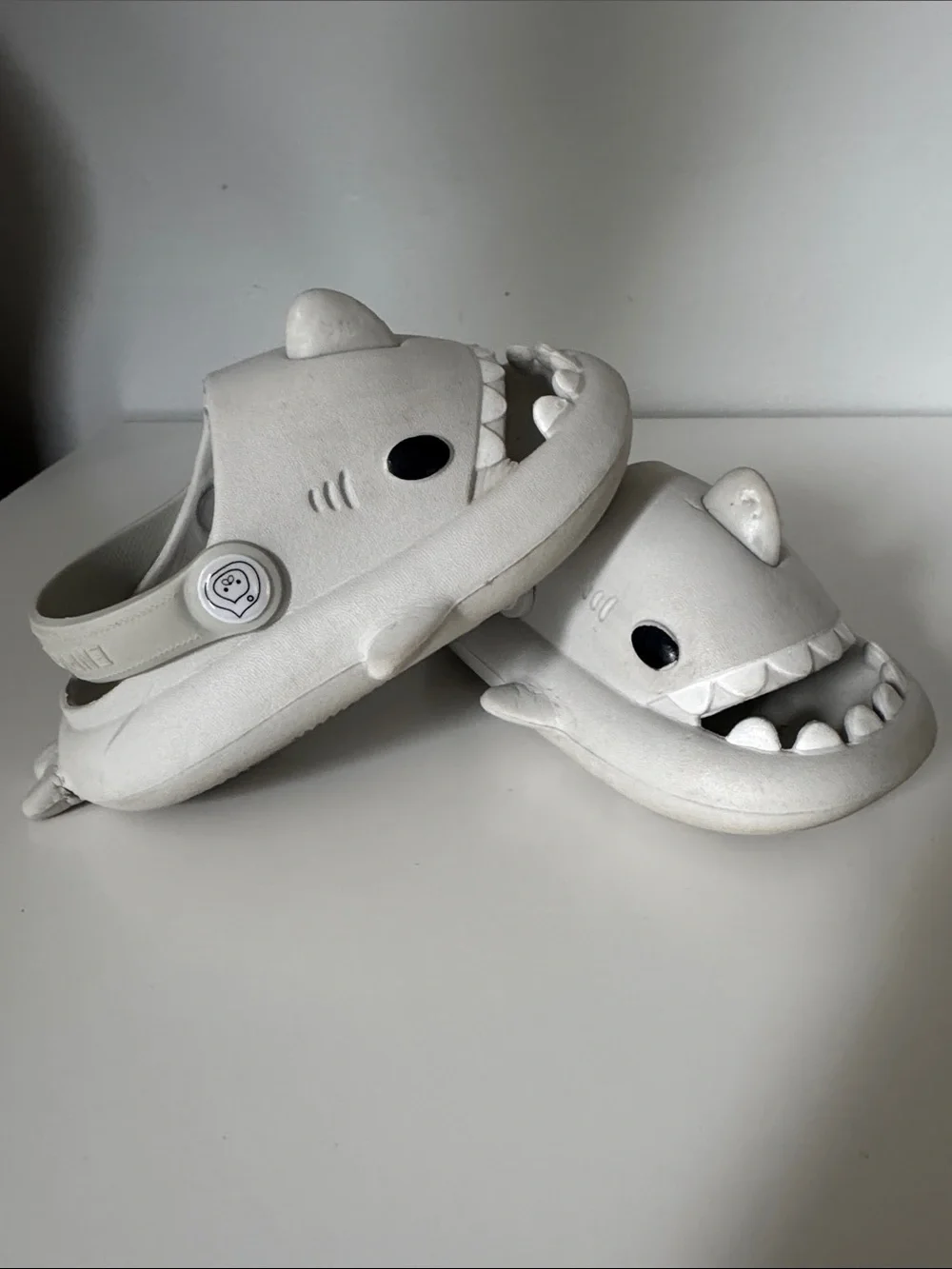 Kids Shark Clog Shoes - Light Gray 7c